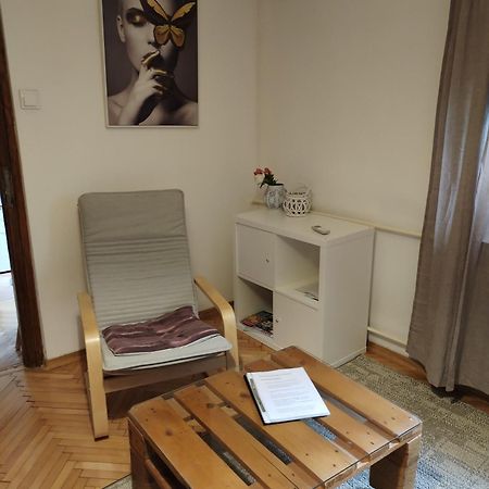 Apartmani Stonewood Загреб Екстериор снимка