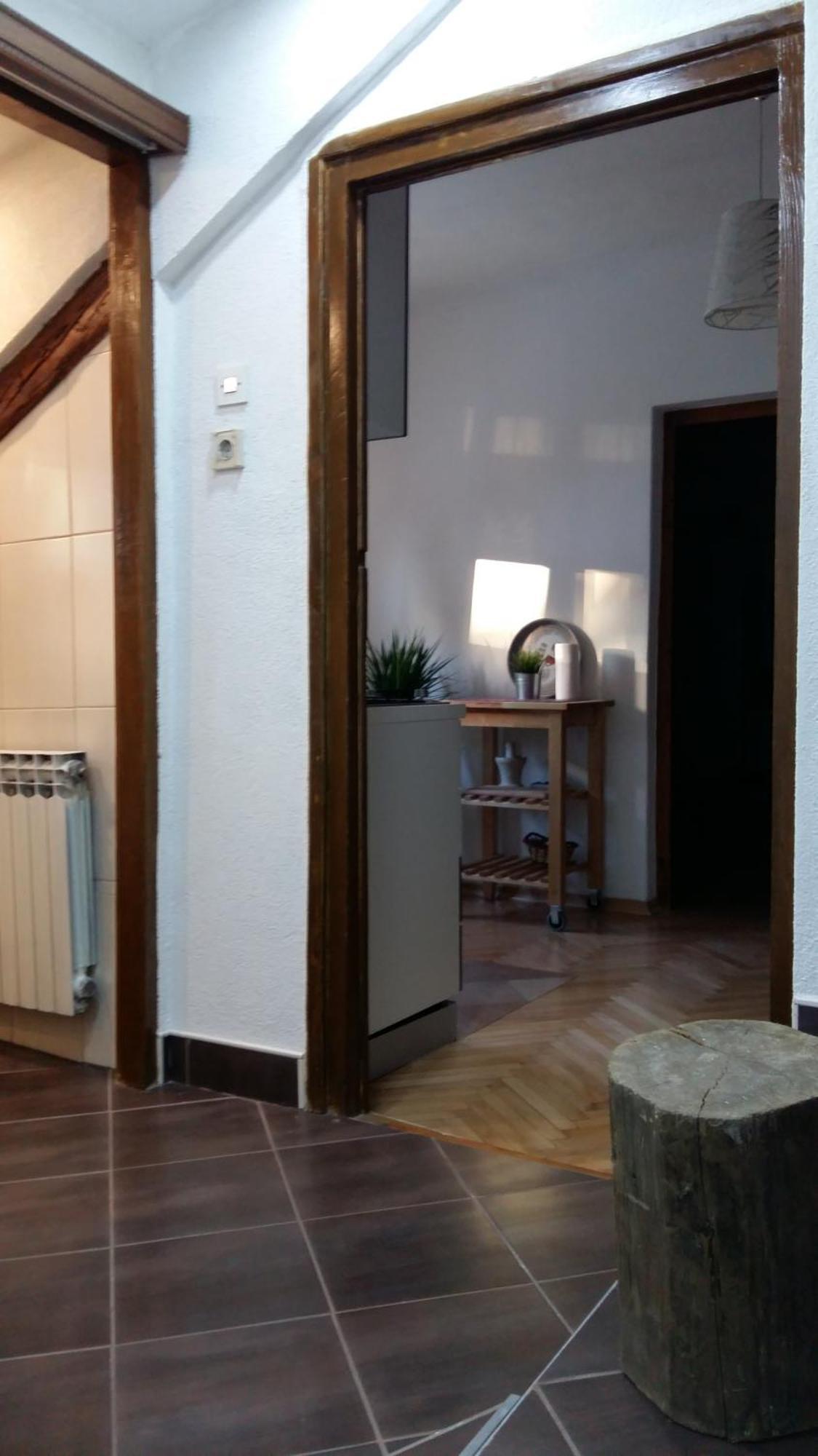 Apartmani Stonewood Загреб Екстериор снимка